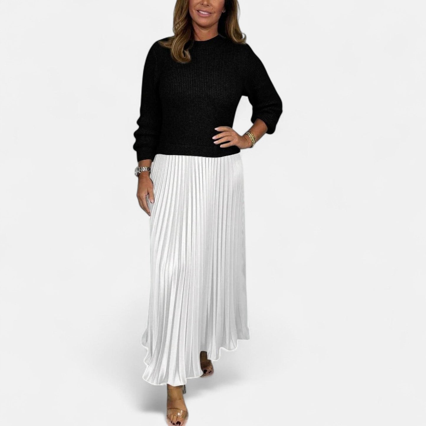 Claudia - Maxi dress with sweater and pleated skirt