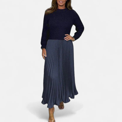 Claudia - Maxi dress with sweater and pleated skirt